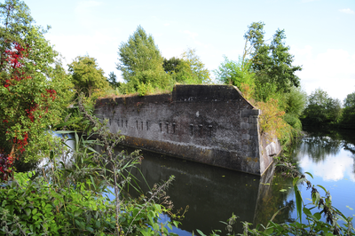 900336 Gezicht op het Fort Lunetten II nabij de Koningsweg / Waterlinieweg te Utrecht.
